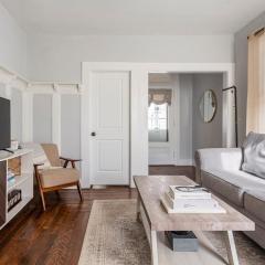 The Santiago Yale New Haven with Parking and Modern