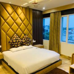 HolidayVilla Amritsar- Green Avenue