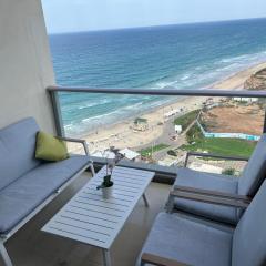 Luxury Sea View Apartment
