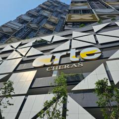 Arte Cheras The Premium Suites by iLuxHome