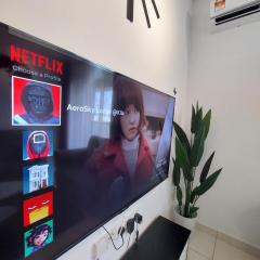 KLIA Travel Homestay - 3R 2B - WIFI & NETFLIX