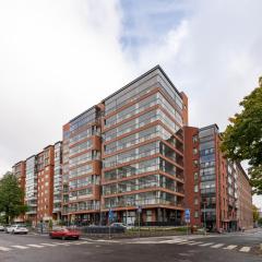 2ndhomes Tampere "Metso" Loft Apartment - Brand New Top Floor Apt that Hosts 6