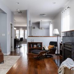 Flexhome Logan Square Duplex 3BR Apt S2 - READ INFO