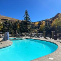 MT CB Base Area with King Bed, Outdoor Hot Tub & Pool