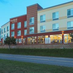 Fairfield Inn & Suites Marquette