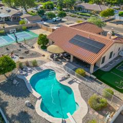 Glendale Retreat -pickleball+pool+9-hole mini golf