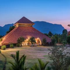 SaffronStays SATORI, Ultra Luxe Villas And Cottages On 8 Acres Estate, By The Mulshi Lake