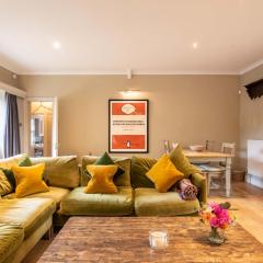 Spacious Country Cottage Sleeps 7 Near Bath Fire Pit Dog Friendly
