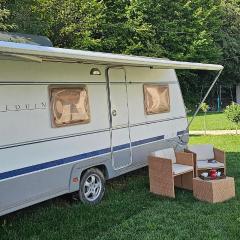 Campervan romantic getaway in Old Town Brasov