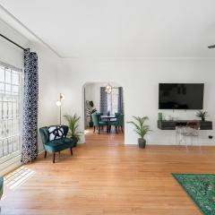 Beverly Hills Stylish & Central 1 BR Apt + Parking