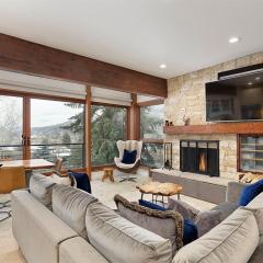 Durant Unit D5, Deluxe Condo with Beautiful Furnishings, Great Views, and Central A/C
