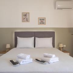 Nesto Athens Airport Den