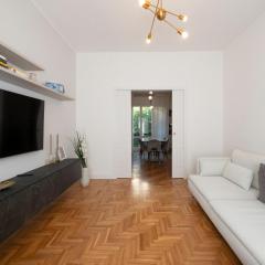 Big apartment close to Bocconi / Humanitas / IEO