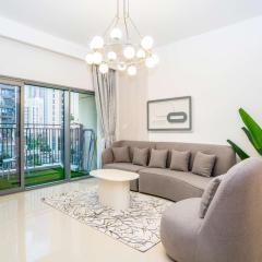 Elegant 1BR at Creek Harbour