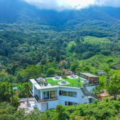 Sinharaja Tea Garden Hotel