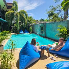 Cha-Cha Hotel
