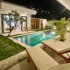 New villa in the center of Seminyak & Kuta