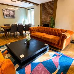 The Coach House - Your luxury private Brighton getaway with private parking