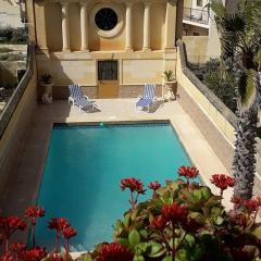 Palma Residence with Communal Pool