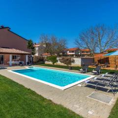 Activity villa Perhat with pool in Visnjan