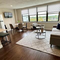 Avenue A916 Gorgeous Furnished,2br , Parking, Gym
