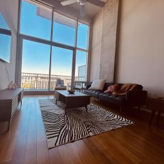 1 BR King Bed Downtown Oasis Heart Of Austin