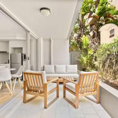 Manly Chic - A Breezy Beachside Studio