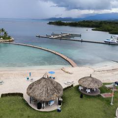 Playa Escondida: Confort y relax en el Caribe