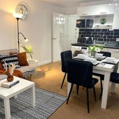 Stockwood Apartment by Cliftonvalley Apartments