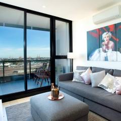 Well-connected North Melbourne Escape with Balcony