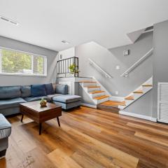 411 San Juan Recently Renovated 2 Bedroom TownHome