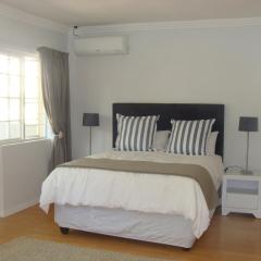 Lonehill - Executive 2 Guest Suite 1A