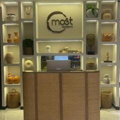 Moet Medellin Hotel