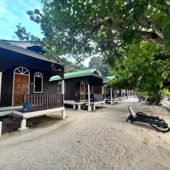 Mama's Chalet Pulau Perhentian Besar