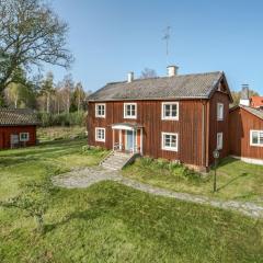 Holiday Home Karsbo gård - VML114 by Interhome