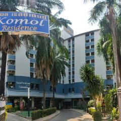 科莫尔曼谷酒店