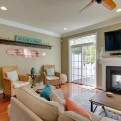 Sunlit Rehoboth Beach Townhouse with Community Pool!