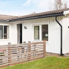 6 person holiday home in LAHOLM-By Traum