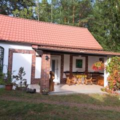 Tornower Waldhäusl, perfekt gelegen 60 km vor Berlin, auf der Schwelle zum Spreewald und nahe Tropical Islands