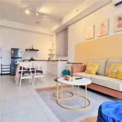 Cozy Minimalist Suite at Urban Suites Georgetown by SuperStay