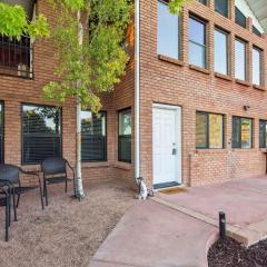 Patio, Grill and Fire Pit Show Low Escape!