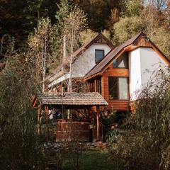 Aproka - Chalet Mignon Adorable small guest house