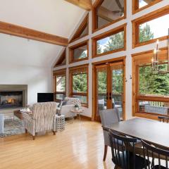 Meadow Green Chalet | Large Family-Friendly Chalet, Mountain Views, Fireplace, Hot Tub