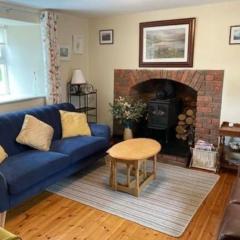 Charming 3-Bed Detached Cottage with Scenic Views