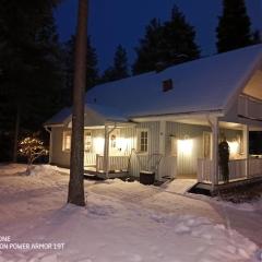 Cozy house close to SantaVillage