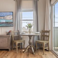 A4609b- Sunset Cliffs Dream Apartment