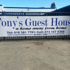 TONY'S GUEST HOUSE 2