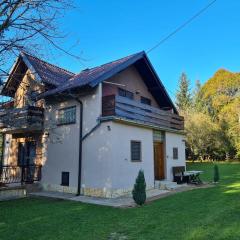 Holiday Home "Iris" near Plitvice Lakes