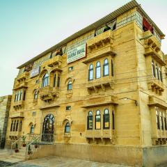 Hotel Marina Mahal with Swimming Pool