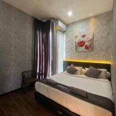 Emerald Guest House New York Purwokerto